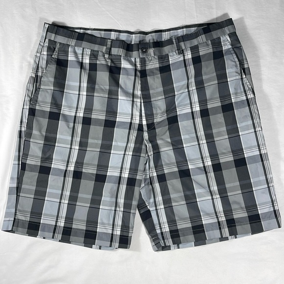 Ben Hogan mens grey plaid Performance polyester 9" inseam Golf shorts - size 40 - Picture 2 of 11